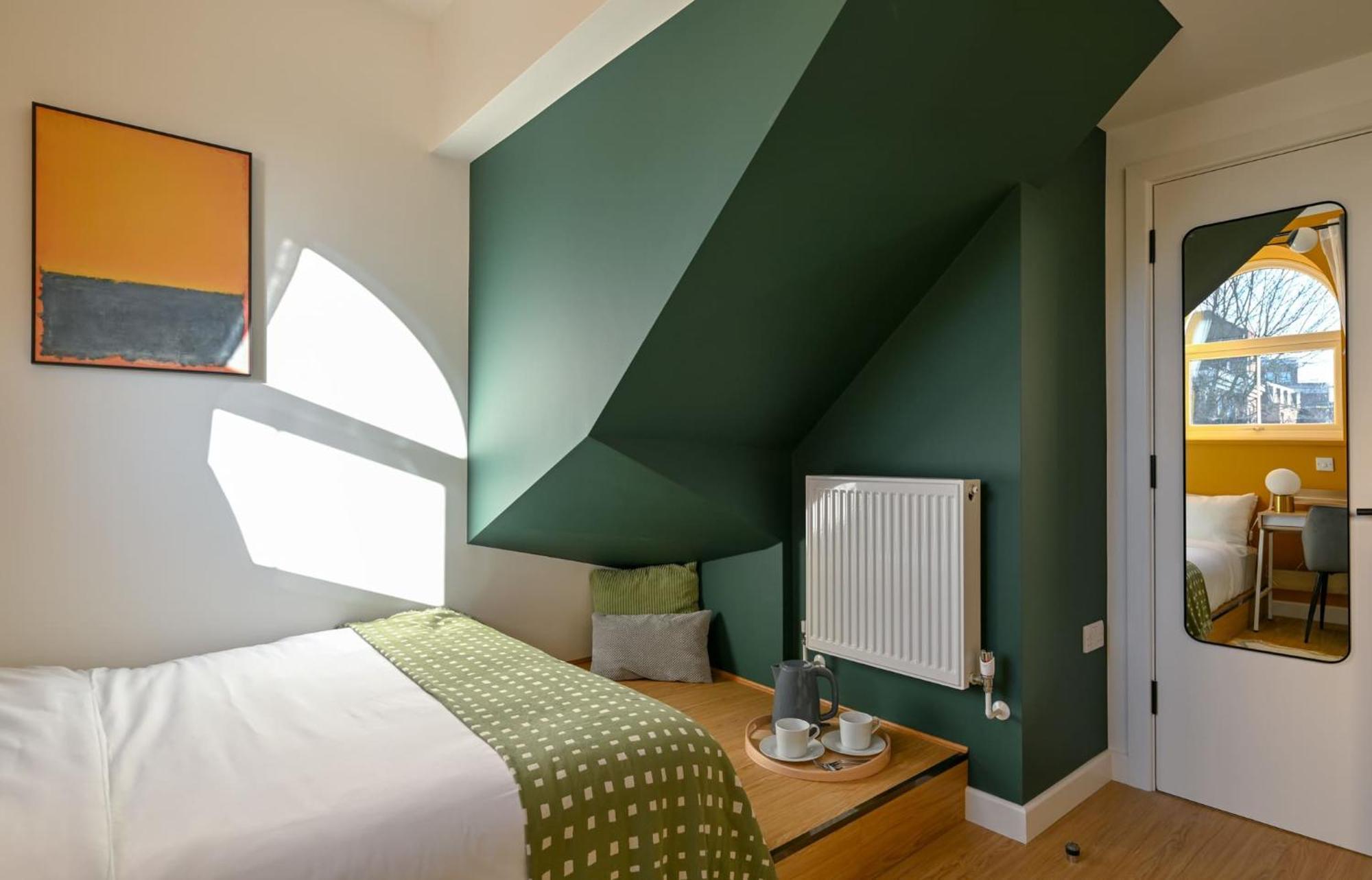 Spacious Ensuite Bedroom Close To Angel & Shoreditch Appartamento Londra